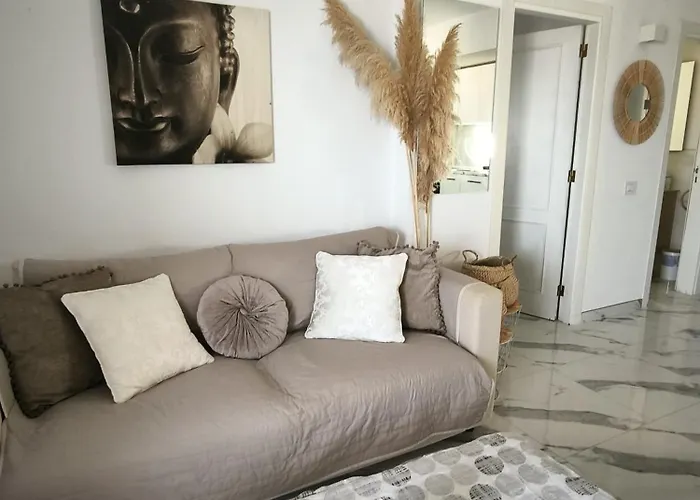 Wonderful Penthouse With View Playa Las Vistas